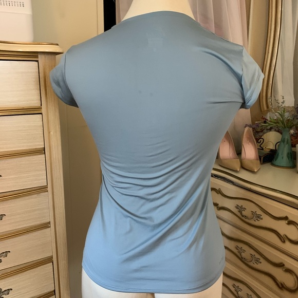 Nike Activewear Top Bundle!! - Picture 6 of 9